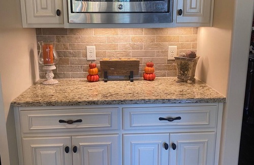 Auburn House | Family friendly home located near Auburn University campus.