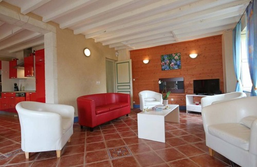 Feings Cottage | Cozy Gite Feings: Perfect for Families and Pets