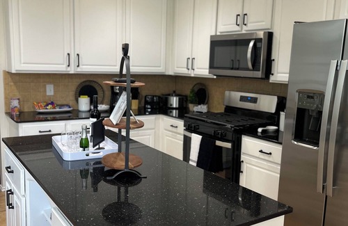 Atascocita House | Family-friendly home with beautiful pool and spa