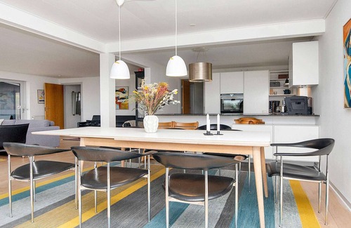 Handrup Strand House | Spacious 12-Person Holiday Home in Beautiful Ebeltoft