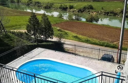 Karlovac House | Family-Friendly Retreat with Pool in Karlovac - 4 Stars