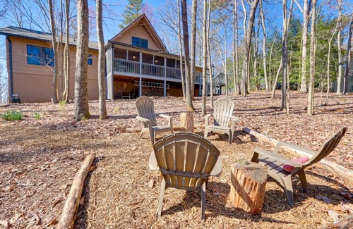 Big Canoe House | Guest Rated 10/10: Family-Friendly Jasper Cabin with Deck