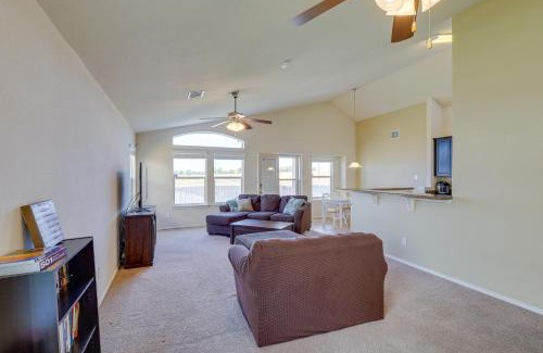 Killeen House | Inviting Killeen Home with Pool and Covered Patio!
