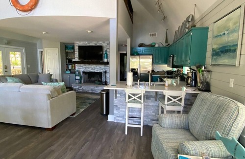 The Woods of Longleaf House | Family-Friendly Lake Martin Retreat Near Auburn - 10/10 Rated