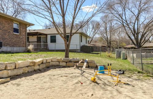 Lincoln House | Kid-Friendly Lincoln Home with Sandbox and Outdoor Grill