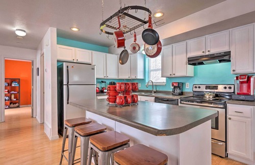 Logan House | Family-Friendly Logan Farmhouse: Yard and Close to USU