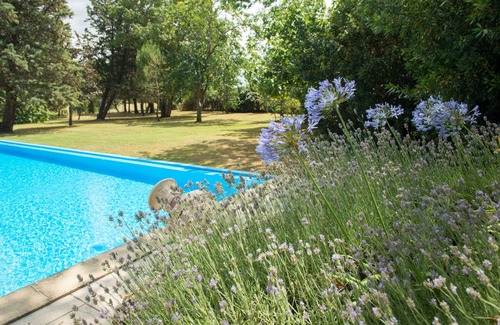 Moussoulens House | Family-Friendly Retreat in Carcassonne with Pool & Ocean View