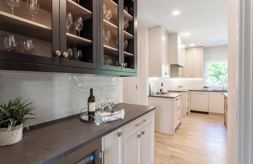 Westport House | Family Friendly, Modern and Spacious 5-bedroom house in marvelous Westport, CT!