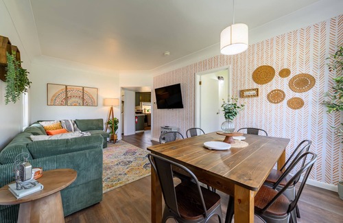 Alpena House | Ideal Location Steps from Beaches and Marina with Ocean Views
