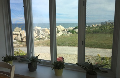 Greenbush House | Oceanfront Scituate Escape: Family-Friendly Beach Retreat
