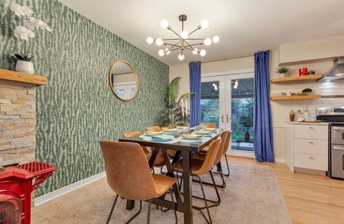 Alta Vista Area House | Family-Friendly 4bd Movie/Games Oasis in Central Arvada