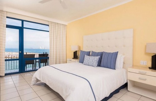 Marina Mazatlan Resort | Beachfront Resort with Pool and Spa - Rated 10/10 by Guests