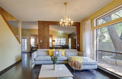 North San Antonio - SAT House | Ideal Family Retreat in San Antonio with Inviting Patio