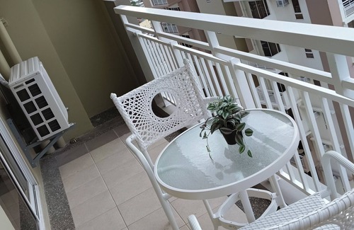 Project 4 Condo | Family-Friendly Staycation at Infina Towers – Spacious & Convenient