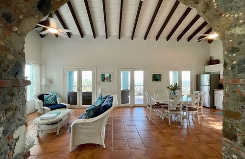 Estate Carolina Villa | Waterlemon Villa: Oceanfront Family Retreat with Pool Access