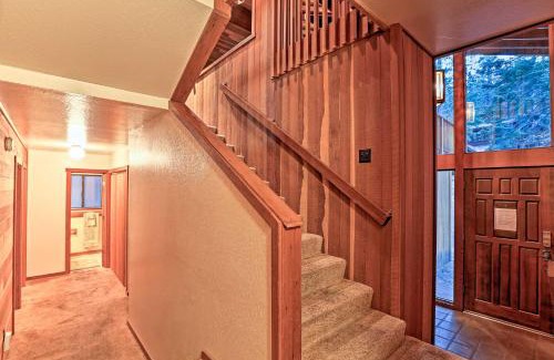 Truckee House | Cozy Family Cabin in Truckee, Steps from Ski Shuttle!