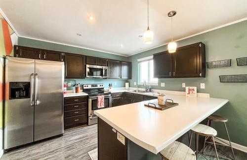 Colorado Springs House | Family Friendly 3BR 10 min from Peterson SFB