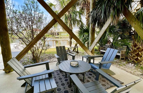 Royal Lagoons House | Impressive Family-Friendly Waterfront Home in Royal Lagoons