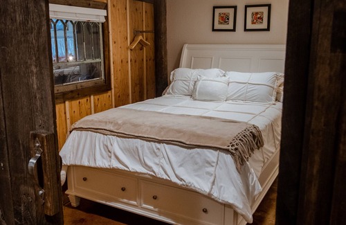 San Luis Obispo House | Family Friendly Mountaintop Lodge in restored barn with AMAZING views.