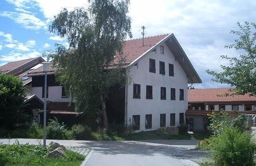Bohmzwiesel Apartment | Cozy Family-Friendly Apartment with Free WiFi and Breakfast