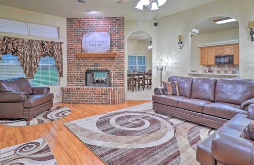 Woodway House | Family-Friendly Woodway Home with Private Yard!
