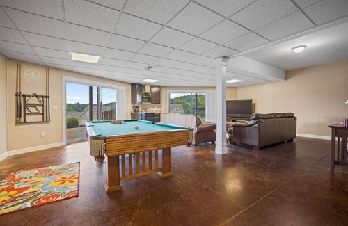 Eddyville Cabin | Relaxing Getaway @ Lake Barkley - Family Fun Awaits!