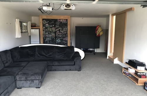 Langs Beach House | Family Fun Awaits at Langs with Oceanfront Views