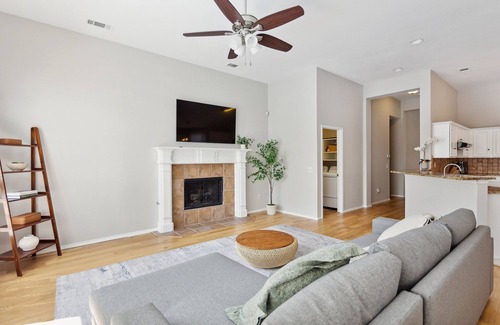 Frisco House | Family Fun Retreat: Pool & Entertainment Haven! 4 Bedroom Home by RedAwning