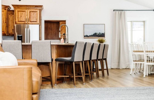 North Logan House | Adventure and Relaxation Await: Fun Factory & Hot Tub!