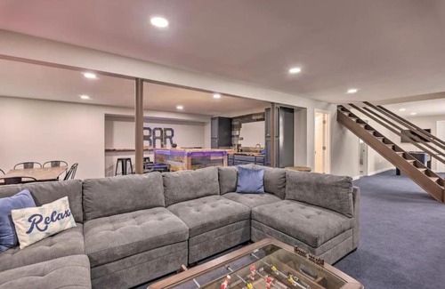 Albrightsville House | Family Fun Awaits at Duck Inn with Hot Tub & EV Charger