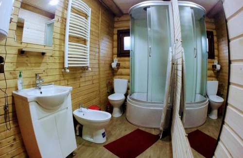 Sasivka House | Family Green: Guest Rated 10/10 with Pool & Hot Tub