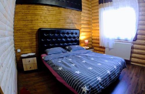 Sasivka House | Family Green: Guest Rated 10/10 with Pool & Hot Tub