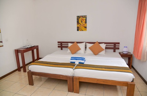 Himmafushi Bed & Breakfast | Family & Group Friendly Beach Island BnB in Maldives