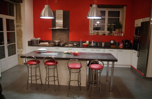 Quincie-en-Beaujolais House | Perfect Family Retreat in the Heart of Vineyards "Lupins"