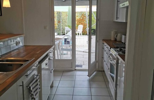 Meschers-sur-Gironde House | Family Retreat with Heated Pool and Garden, Steps to Beach