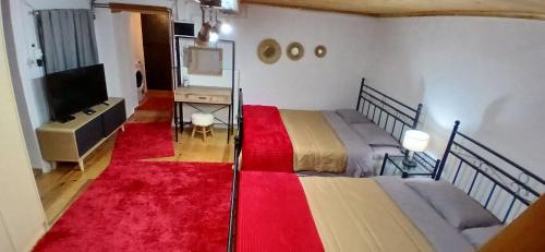 Dimitsana House | Comfortable Family Home with Child-Friendly Amenities