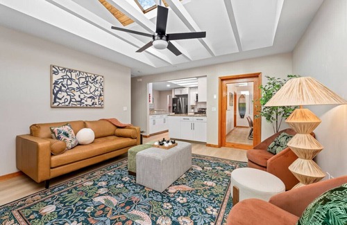 Interchange Square House | Family-Friendly Getaway Near Airport & Beautiful Beaches