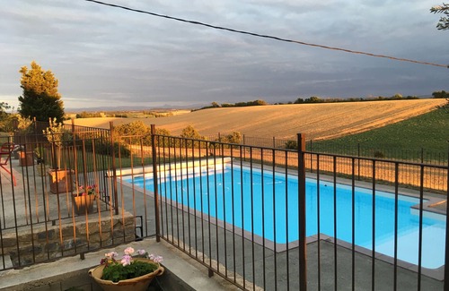 Puginier House | Family Retreat with Pool: Perfect for Kids and Relaxation
