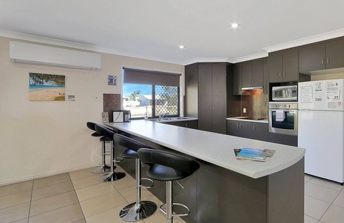 Woodgate House | Family home overlooking park land