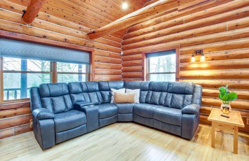 Elkhart Lake House | Family Retreat with Indoor Pool Near Elkhart Lake