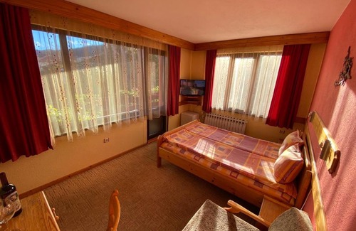 Chepelare Hotel | Family Hotel Savov: Child-Friendly and Guest Rated 9/10