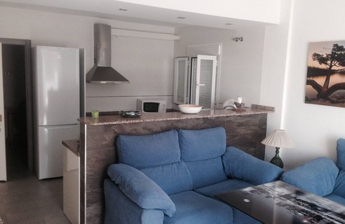 Malaga House | Peaceful Family Home Near University with Child-Friendly Amenities