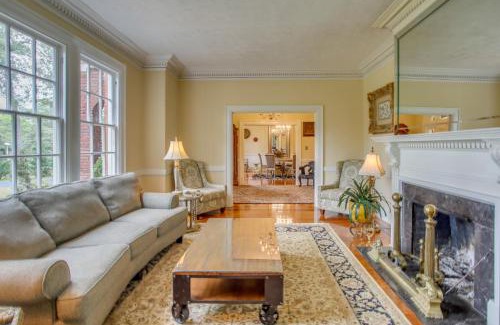 Laurinburg Villa | Family-Friendly Laurinburg Home with Private Yard & Pets