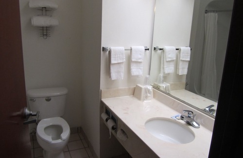 Wichita Falls Hotel | Family owned independent hotel
