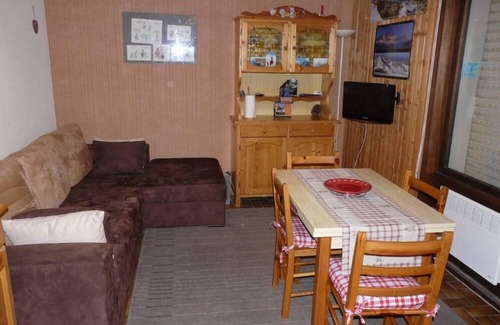 Thollon-les-Memises Apartment | Family Resort with Panoramic Lake Leman Views Near Switzerland