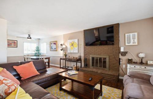 National City House | Spacious 10-Guest Home with Scenic Sunsets in National City