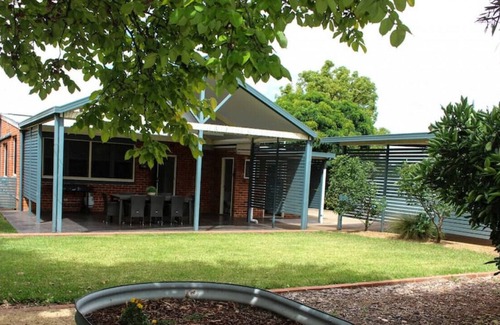 East Tamworth Other | Family Retreat East Tamworth