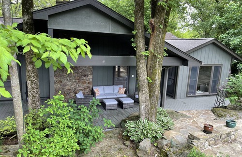 Eden Isle House | Ideal Family Retreat on Eden Isle with Pool and Golf Cart