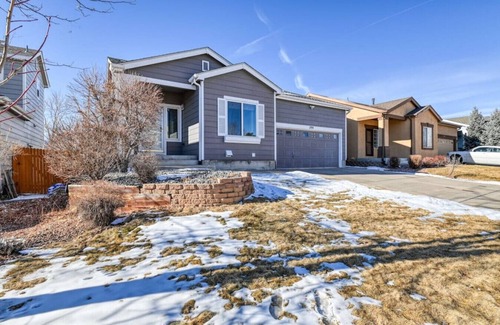 Gleneagle House | Ideal Family Retreat Near AirForce Academy with Mountain Views