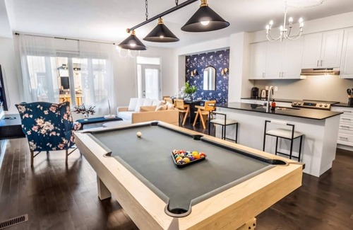 Halton Regional Municipality House | Family Retreat w/Pool Table, Fire Table & BBQ